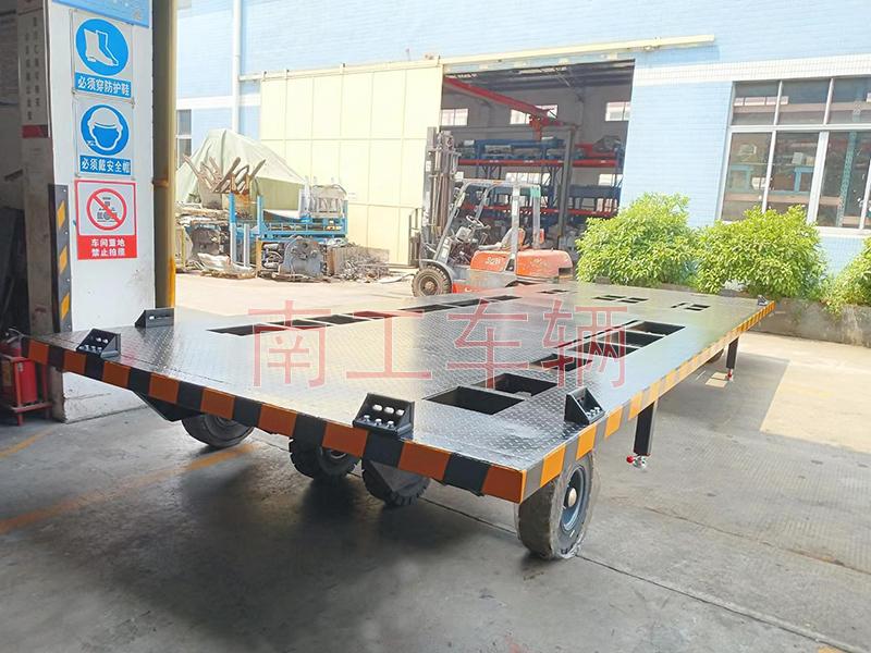 13.5吨箱变欧冠联赛联赛(中国)底盘