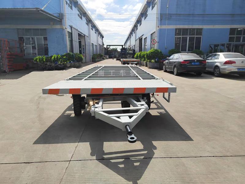 16T欧冠联赛联赛(中国)骨架式全挂车