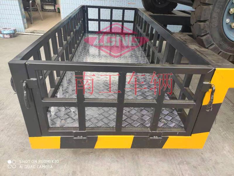 8吨骨架式欧冠联赛联赛(中国)带尾箱框
