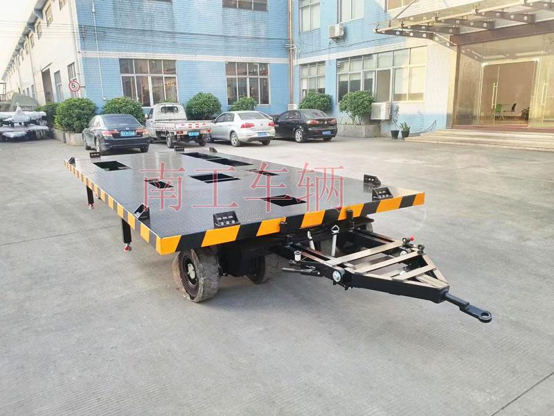 10.5吨牵引箱变欧冠联赛联赛(中国)（预制舱工具拖车）