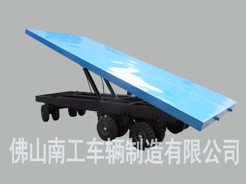 25吨重型自卸欧冠联赛联赛(中国) 自卸工具拖车