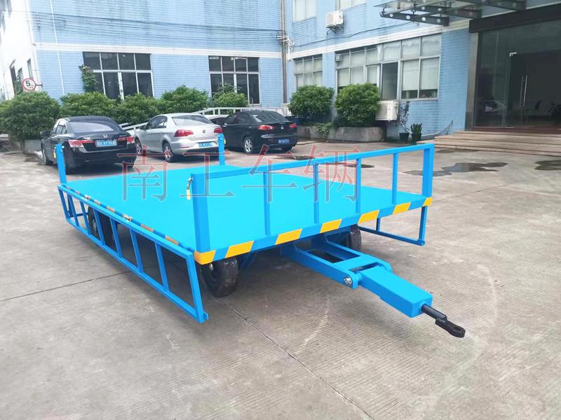 5吨下翻护栏型欧冠联赛联赛(中国) 无动力牵引工具拖车