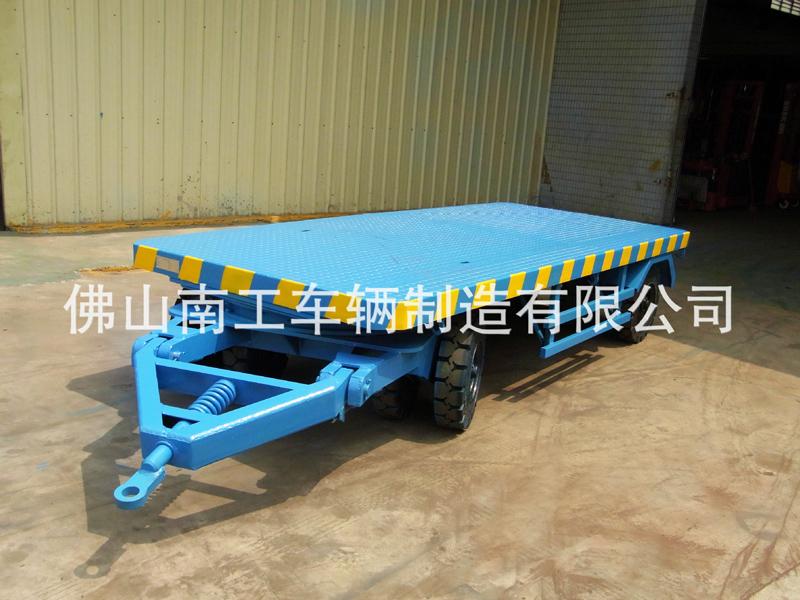 叉车牵引工业平板车 工厂车间周转用10吨欧冠联赛联赛(中国)