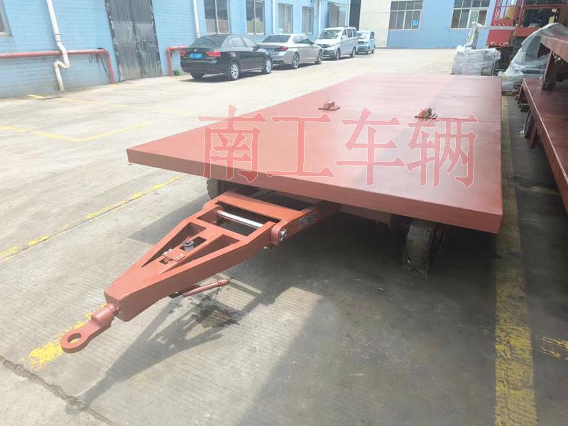 3.5吨欧冠联赛联赛(中国) 拼接款牵引平板车