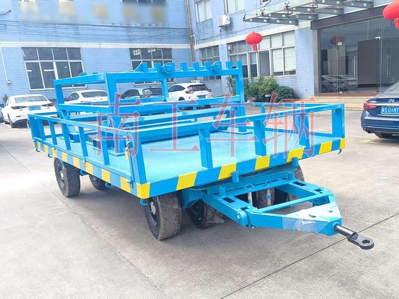 15吨护栏型欧冠联赛联赛(中国)带卷料夹工具拖车