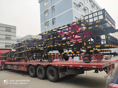 1675144986425999.jpg 4吨骨架式欧冠联赛联赛(中国)带小尾箱2I.jpg