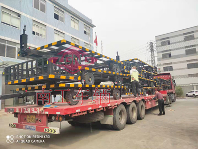 1675144996158007.jpg 4吨骨架式欧冠联赛联赛(中国)带小尾箱3I.jpg