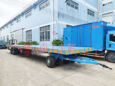 30吨12长重型全挂欧冠联赛联赛(中国)I.jpg