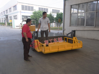 全挂式自带升降多功能平板车,自动装卸欧冠联赛联赛(中国)3I.jpg