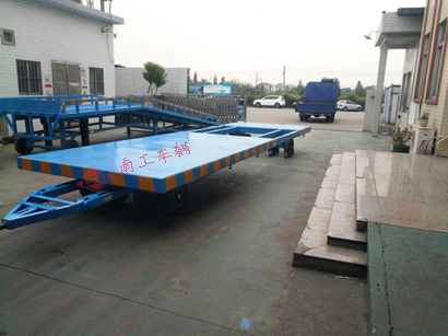 1676598912989337.jpg 15吨可伸缩型欧冠联赛联赛(中国)3I.jpg