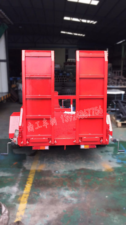 0.5吨带爬梯消防车专用欧冠联赛联赛(中国)4I.jpg