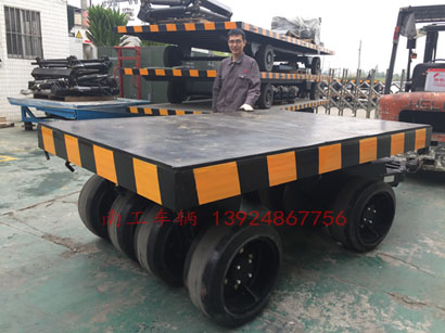 30吨重型8轮欧冠联赛联赛(中国)3I.jpg