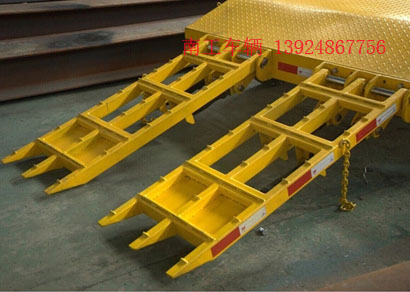 3吨带登车桥欧冠联赛联赛(中国)5I.jpg