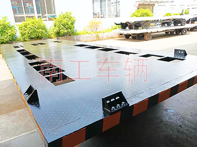 1682411289920269.jpg 13点5吨箱变拖车底盘 全挂式欧冠联赛联赛(中国)3I.jpg