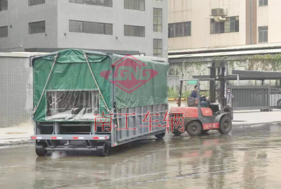 升降雨篷欧冠联赛联赛(中国)6I.jpg
