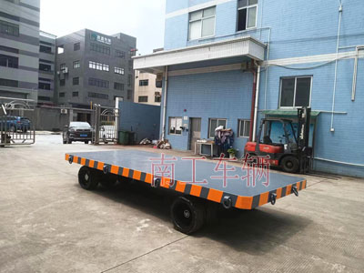 25吨重型工业欧冠联赛联赛(中国)全挂式牵引拖车底盘带牵引环3I.jpg