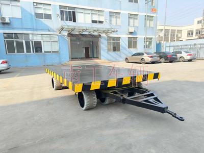 30吨重型欧冠联赛联赛(中国) 环保实心轮胎1I.jpg