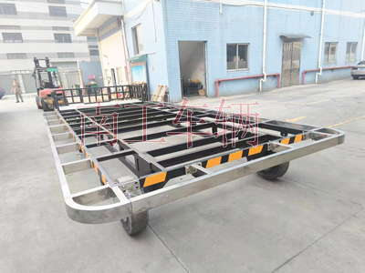 5.5吨牵引欧冠联赛联赛(中国)带小箱子1I.jpg