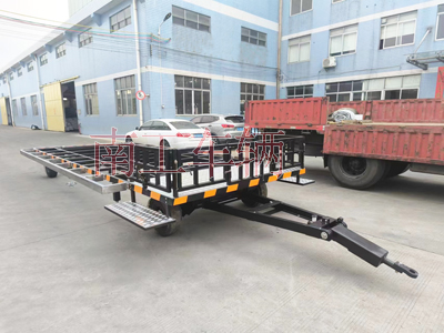 5.5吨牵引欧冠联赛联赛(中国)带小箱子3I.jpg