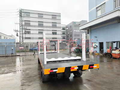 30T重型欧冠联赛联赛(中国) 带活动插装立柱工具拖车4I.jpg