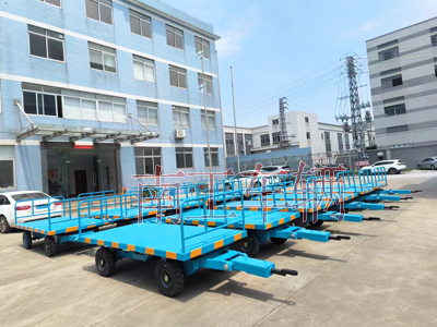 3吨全挂式牵引欧冠联赛联赛(中国)可拆护栏2I.jpg