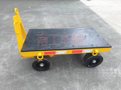2吨小型欧冠联赛联赛(中国)带胶垫3I.jpg