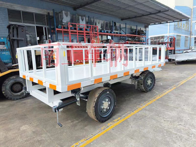 3吨护栏型欧冠联赛联赛(中国) 白色1I.jpg
