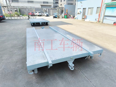 船体艉段运输欧冠联赛联赛(中国)2I.jpg