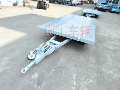 船体艏段运输欧冠联赛联赛(中国)I.jpg