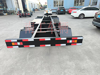 10吨自走式拖车底盘 电动欧冠联赛联赛(中国)2I.jpg