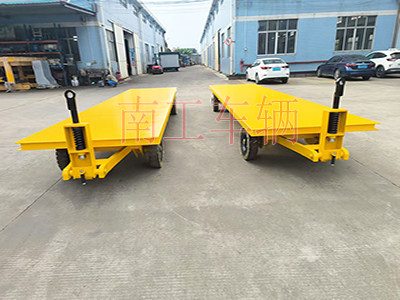 5吨欧冠联赛联赛(中国) 牵引平板全挂拖车1I.jpg
