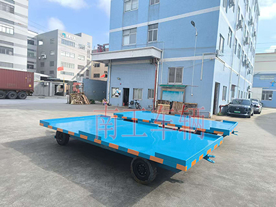 4吨牵引欧冠联赛联赛(中国) 全挂式工具拖车3I.jpg