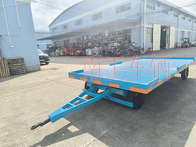 4吨牵引欧冠联赛联赛(中国) 全挂式工具拖车6I.jpg