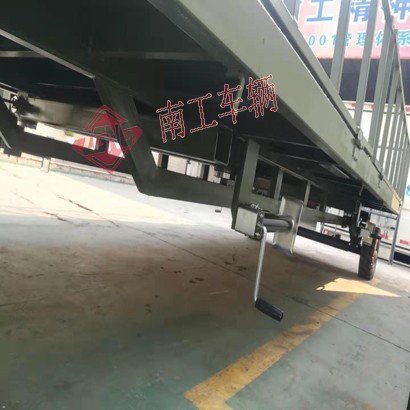 5吨护栏欧冠联赛联赛(中国)军绿色4I.jpg